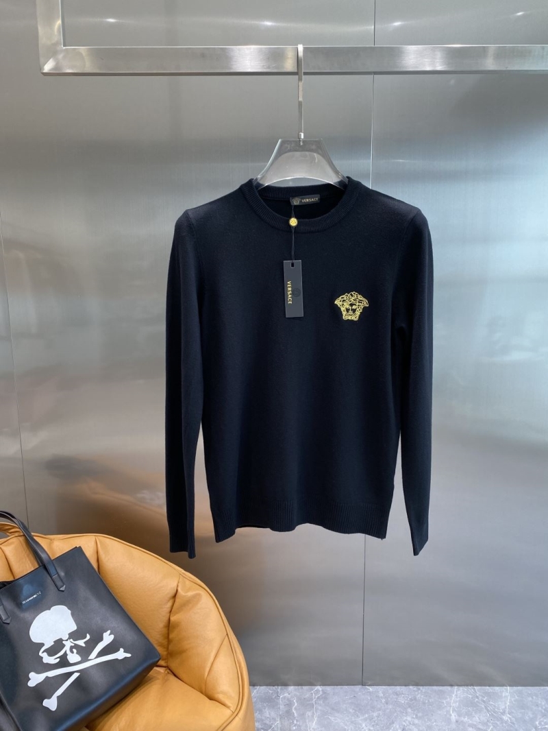 VERSACE